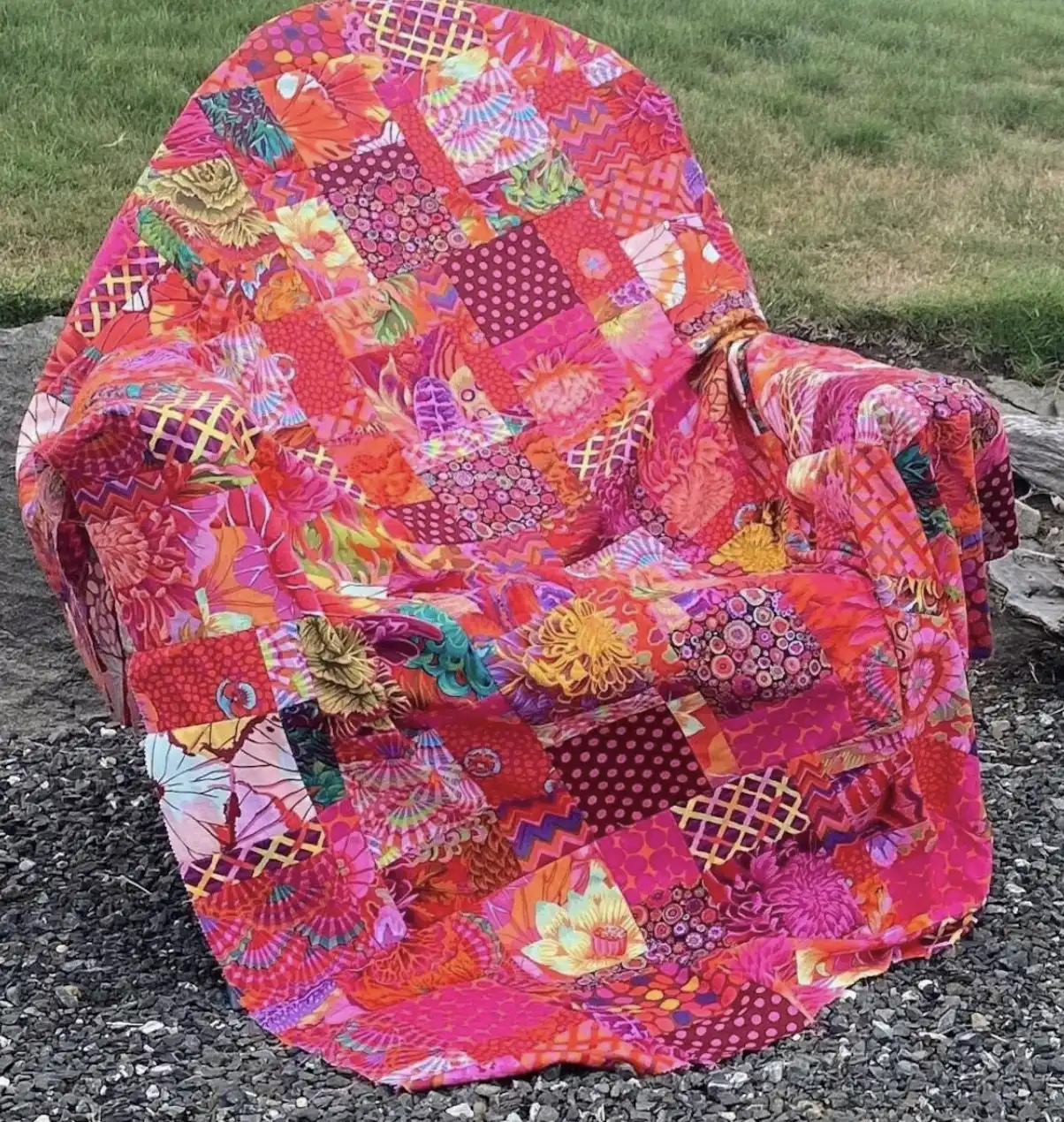 11. The Tumbleweed Quilt Kit