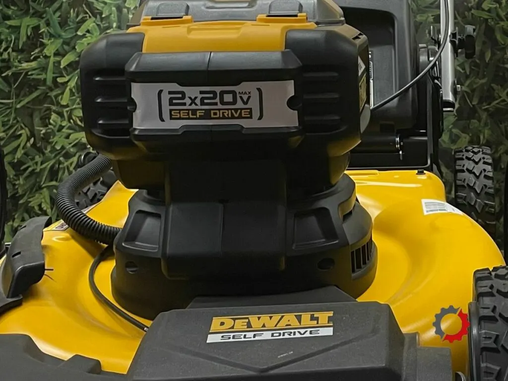 DeWalt electric mower