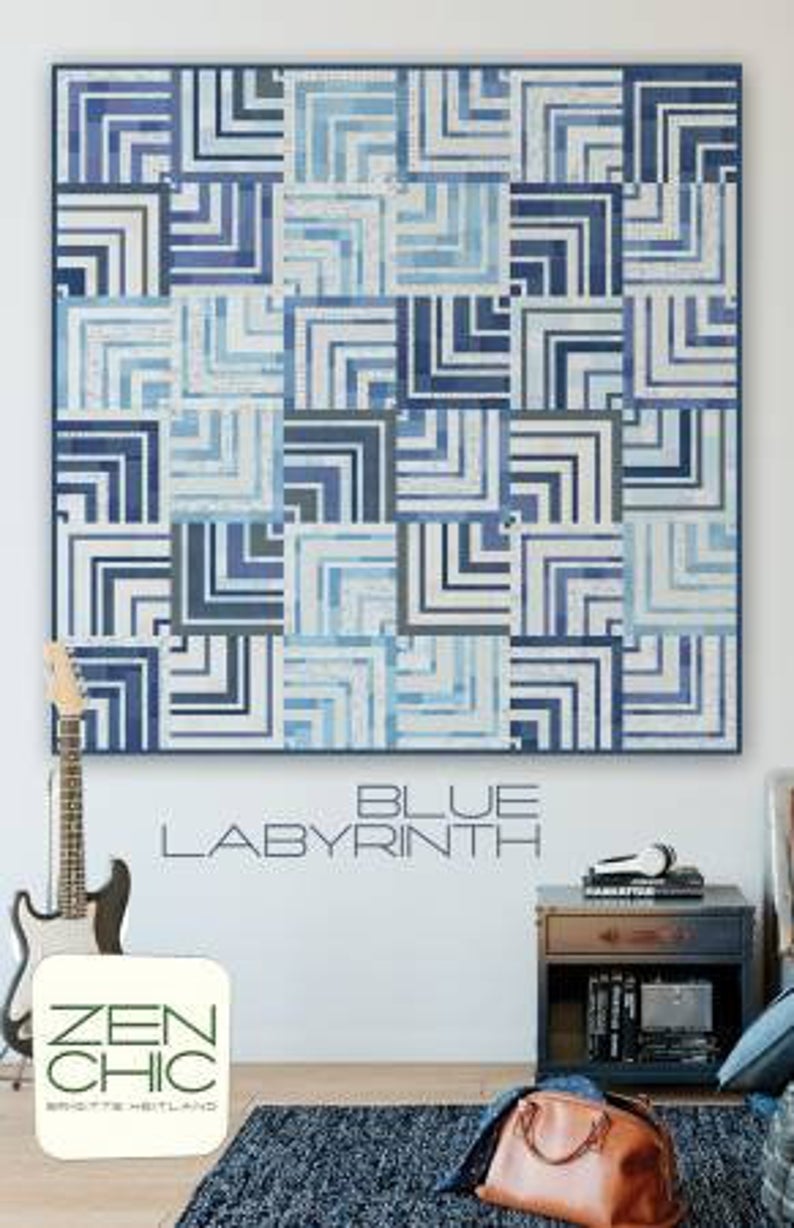 blue labyrinth quilt pattern