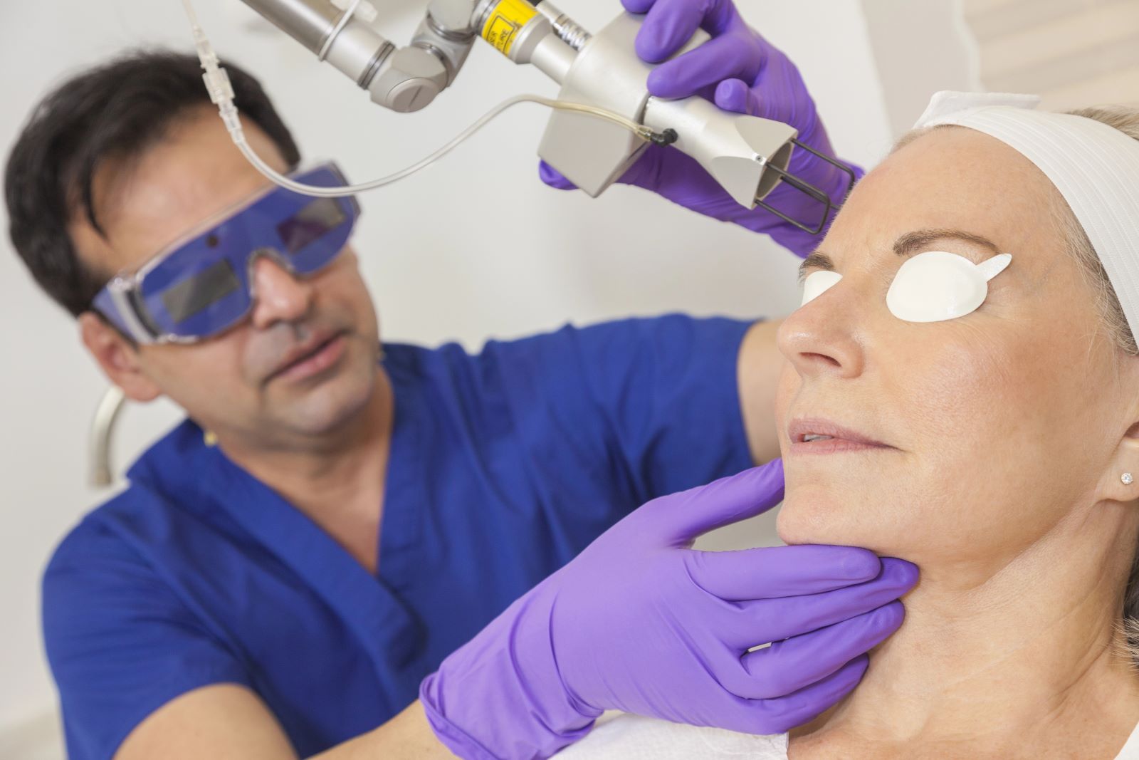Facial Senior