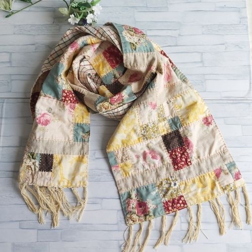 scrappy scarf Easy sewing projects for gifts