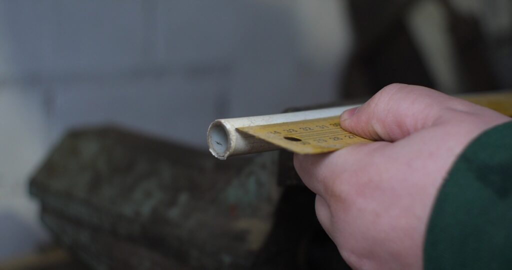 cut piece of pipe mini table saw