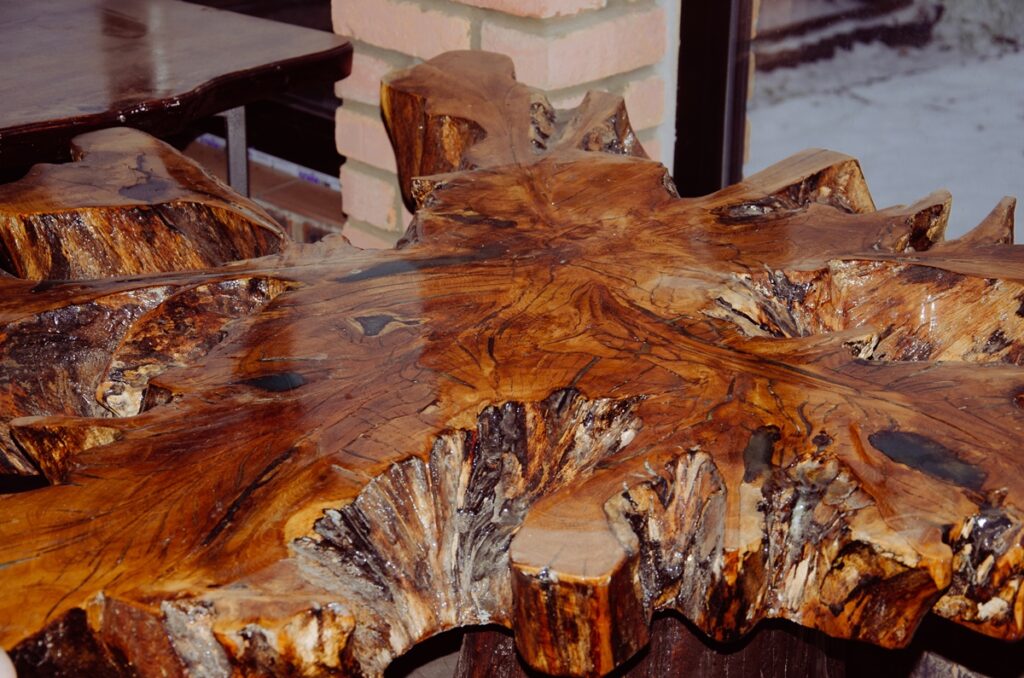 live edge table