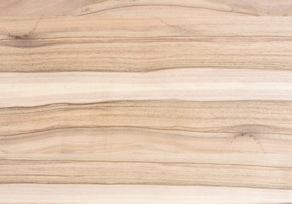 white walnut for carving
