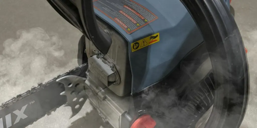 Smoke coming from a SENIX chainsaw