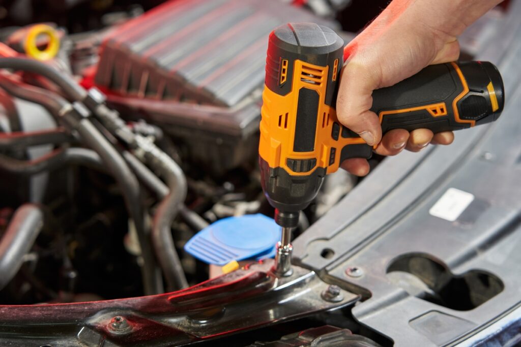 brushless impact driver