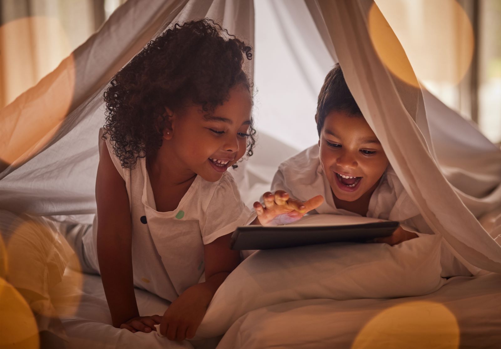 Kids In Fort