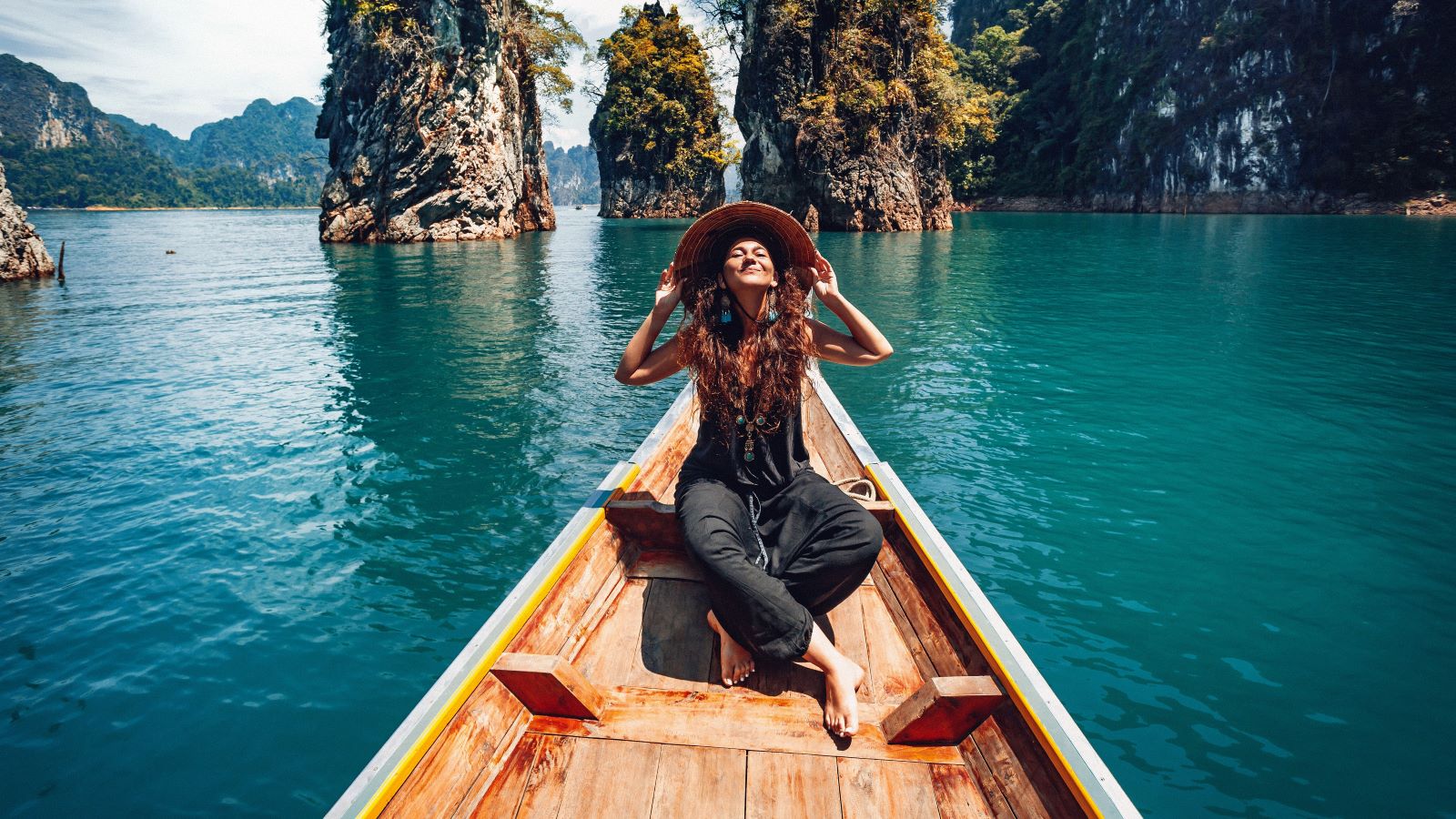 Woman Travel Beautiful Sea