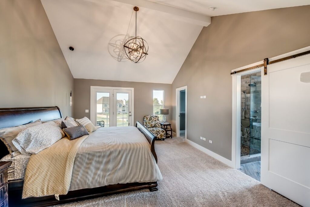 vaulted ceiling fi