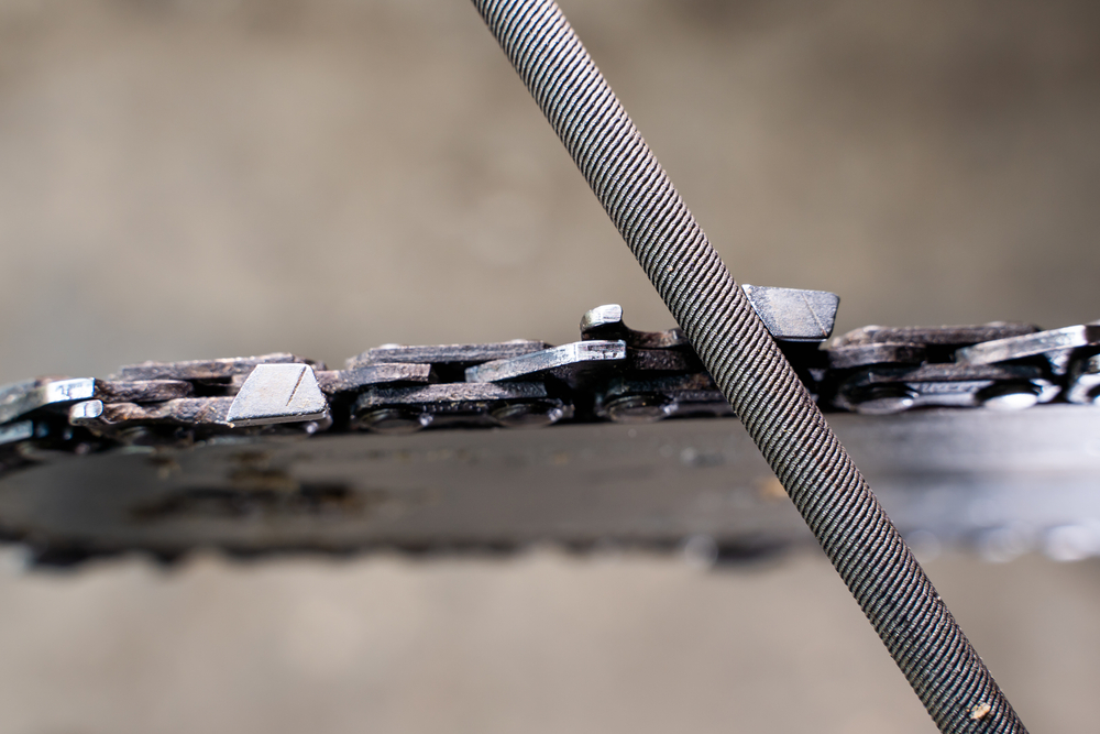Check Your Chainsaw Chain Tension
