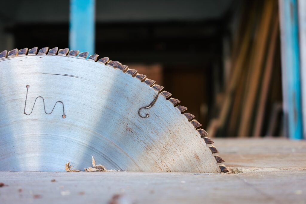 Larger table saw with blade for workshop