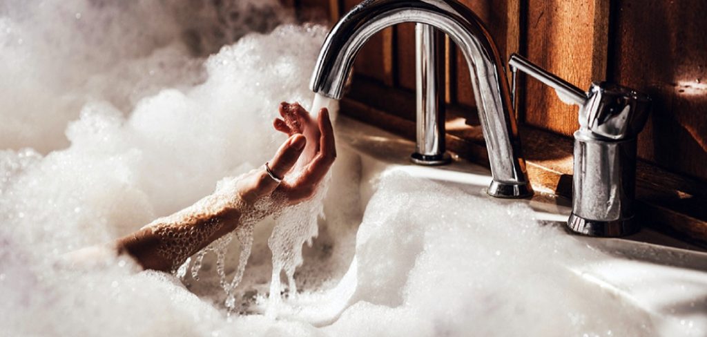 How to Keep a Bath Warm