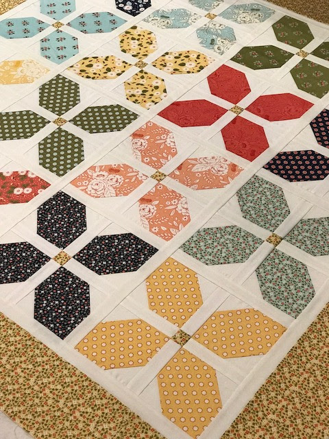 thin white sashing How To Sash A Quilt