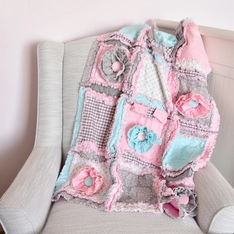 13. Ruffle Flower Rag Quilt Pattern