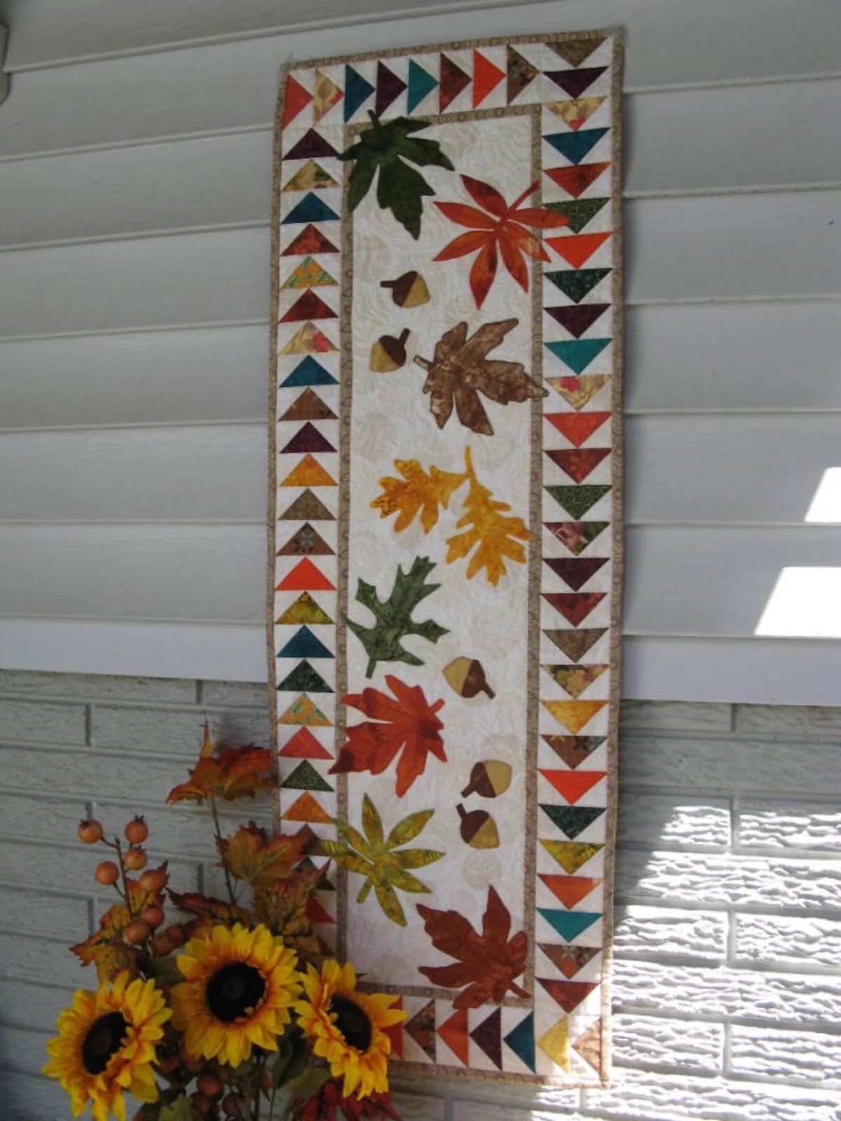 autumn flight quilted table runner patterns