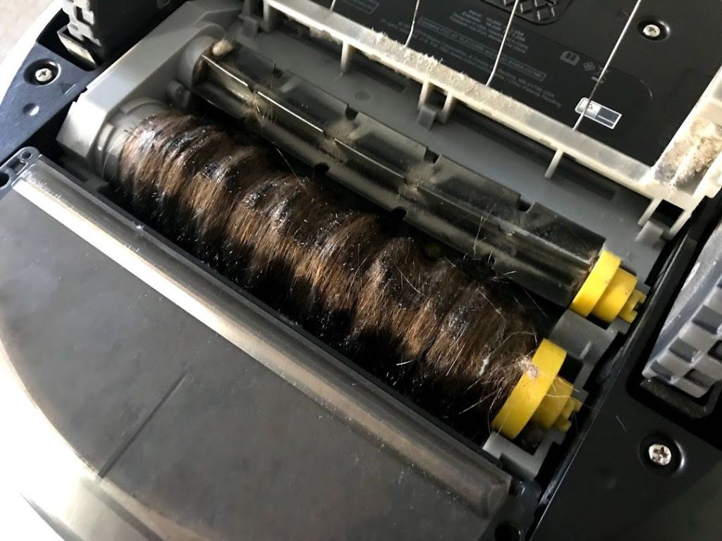 Robot Vacuum Hair in Brush