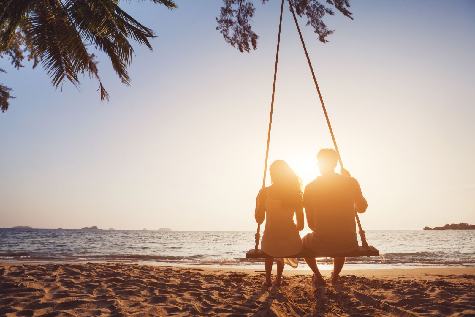 10 Couple On Beach Sunset