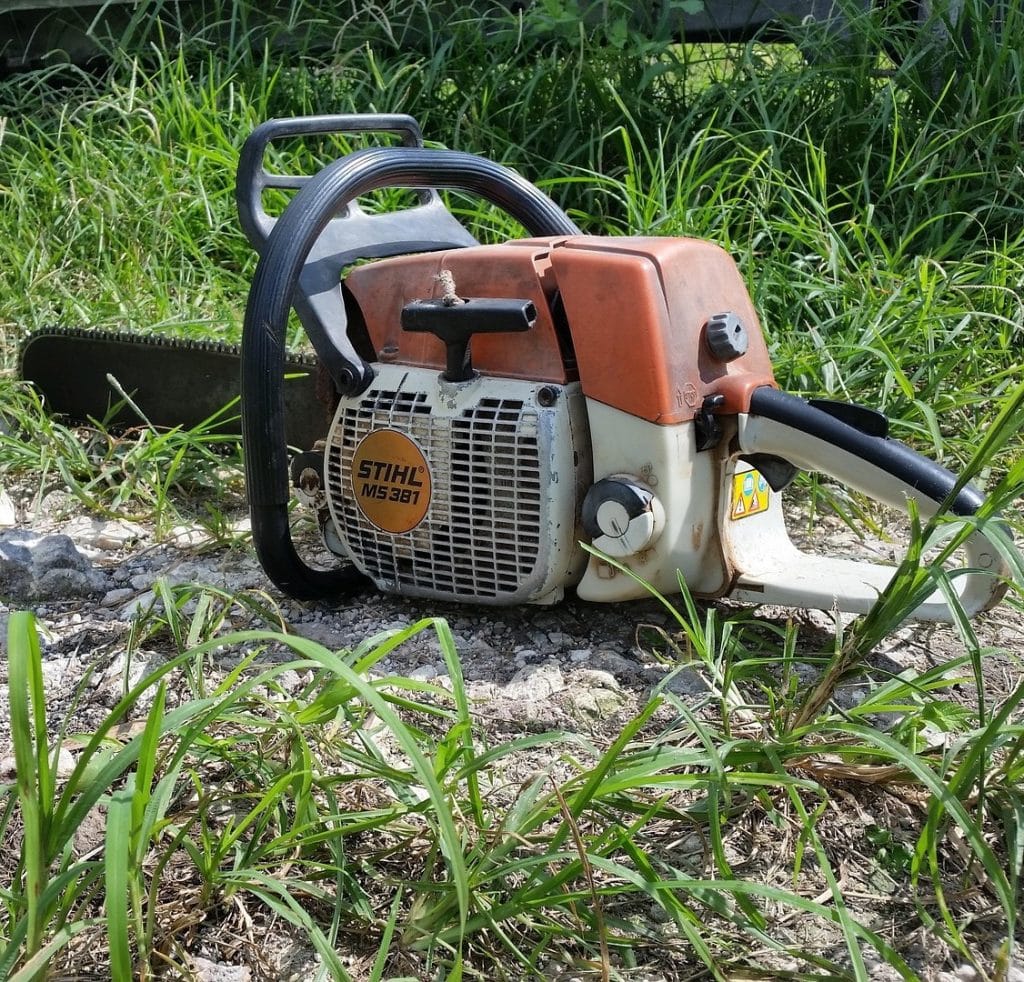 using the stihl ms 381