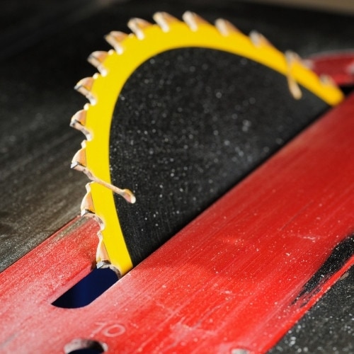 Table saw bevel cut